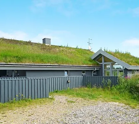 Three-bedroom Holiday In Henne 4 Vakantiehuis *