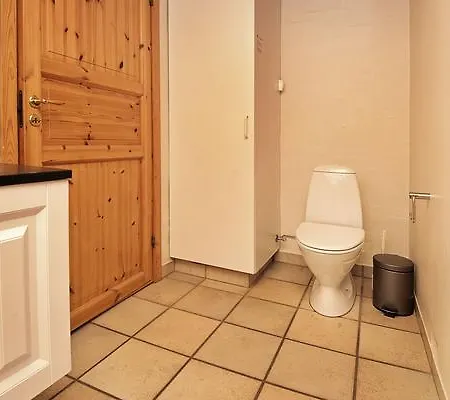 Three-bedroom Holiday In Henne 4 *